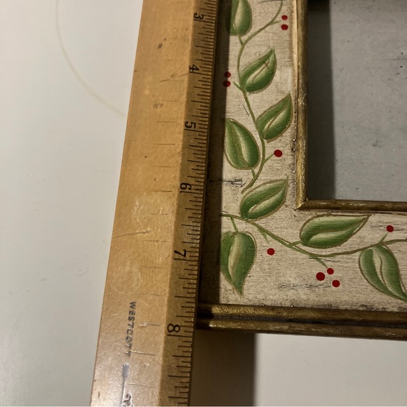 Christmas Conservatory Target Holiday Holly Berry Wood Picture Frame - Picture 6 of 7